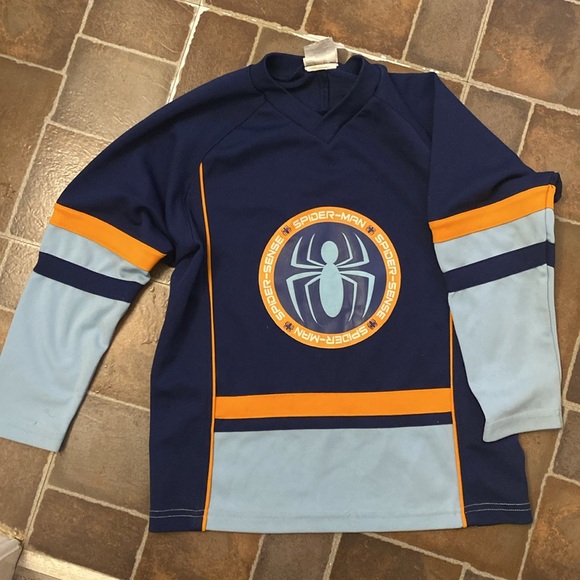 Children’s Spider-Man hockey jerseys.
Size 6x - Picture 2 of 3